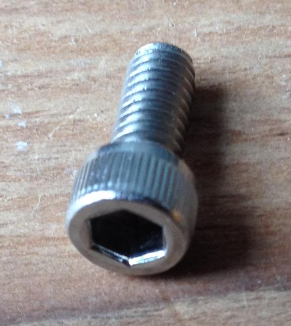 Replacement screw for stainless steel ball stretchers